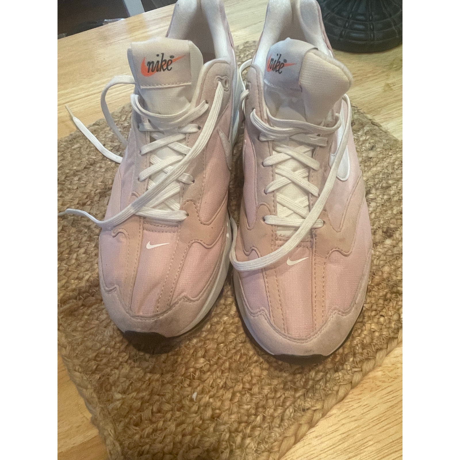 Nike Womens Air Max Dawn Running Trainers Sneakers S88